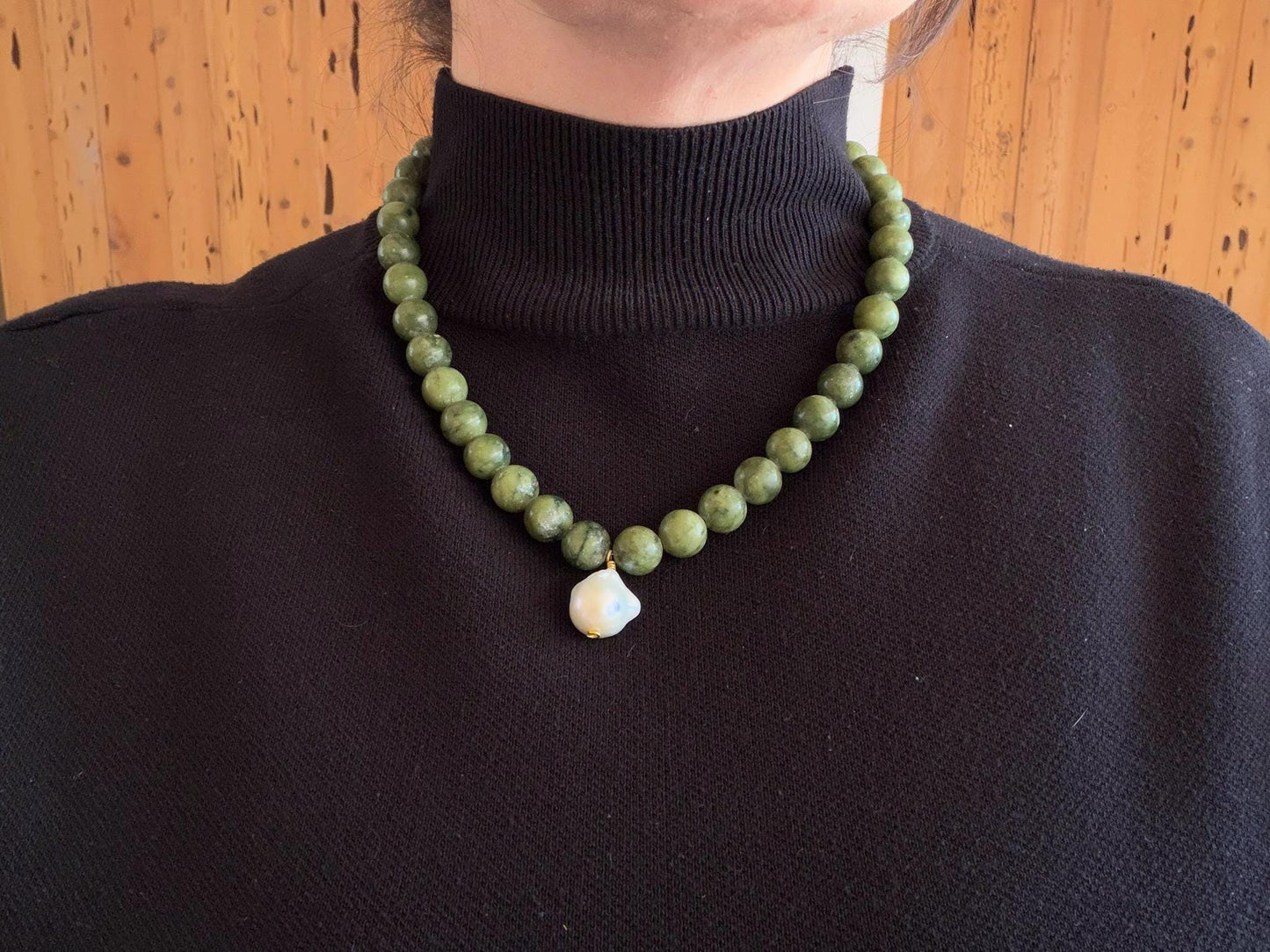 Handmade Natural Green Jade and Freshwater Pearl 20” Necklace